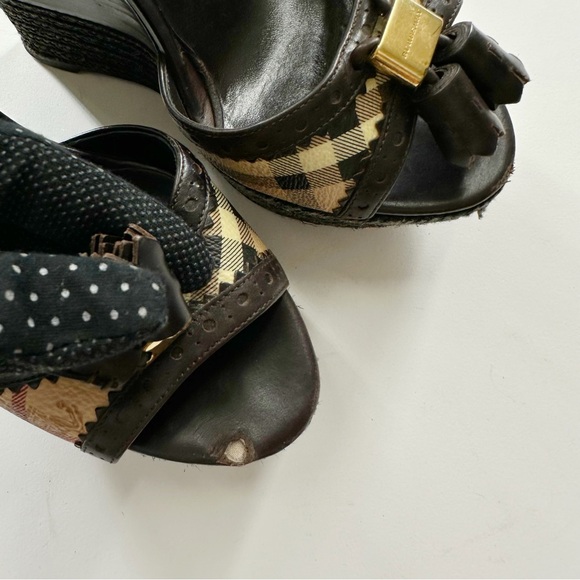 Burberry  Nova Check Tassel Wedges Dark Brown ladies Size 8 - Picture 10 of 11